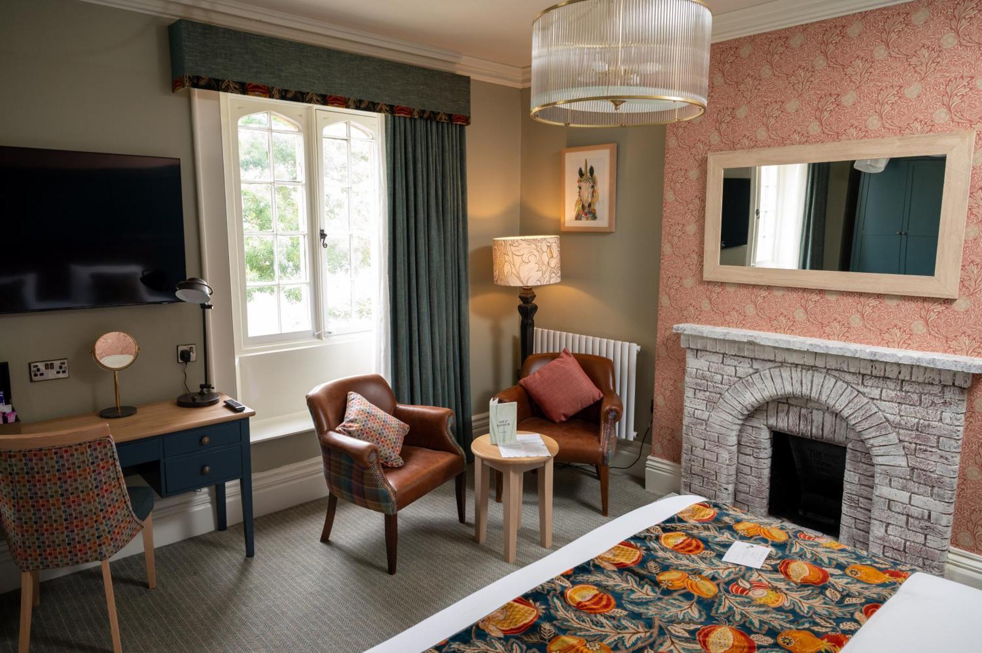 The Royal By Chef & Brewer Collection Bristol