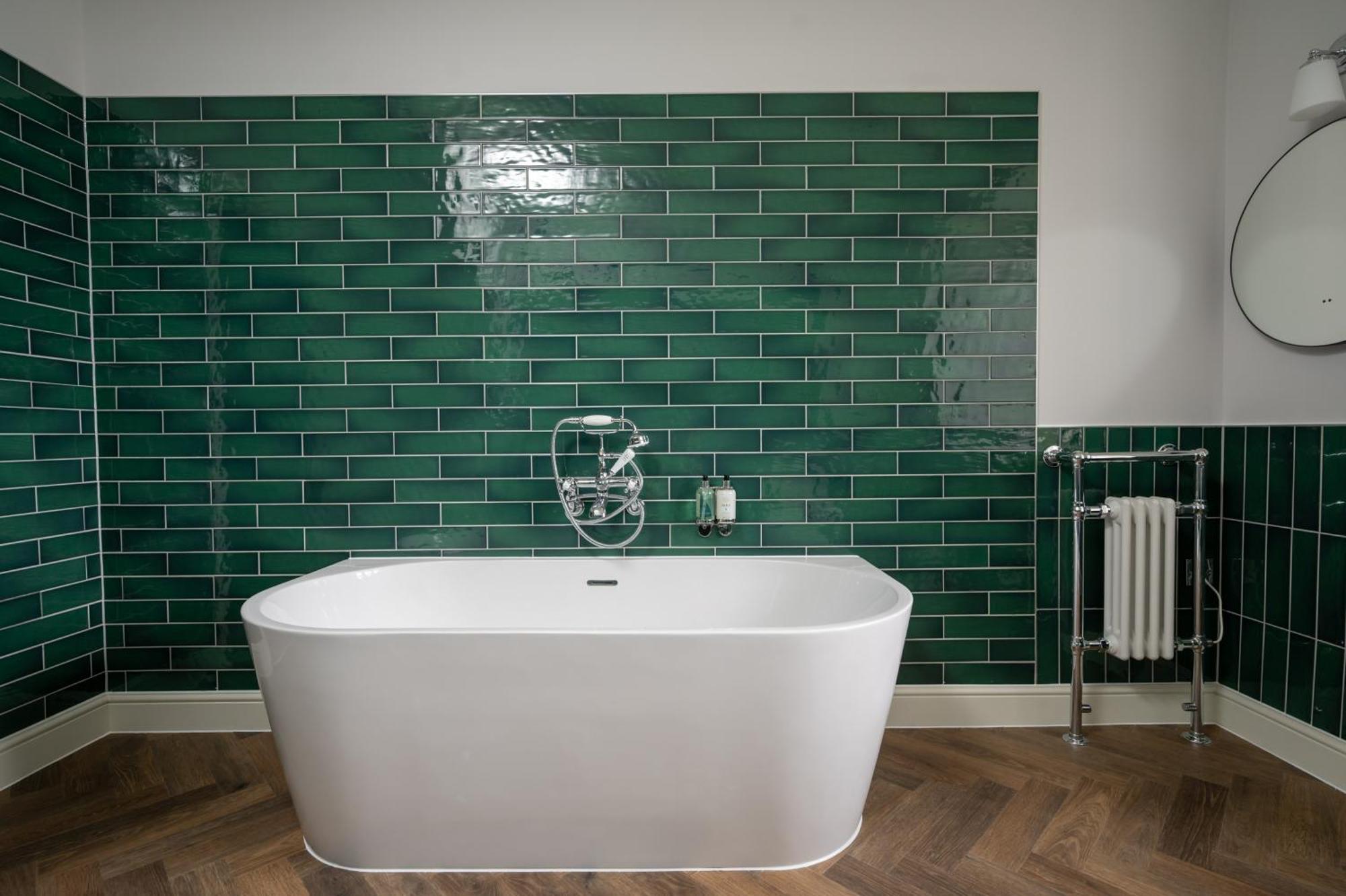 Hotel The Royal By Chef & Brewer Collection