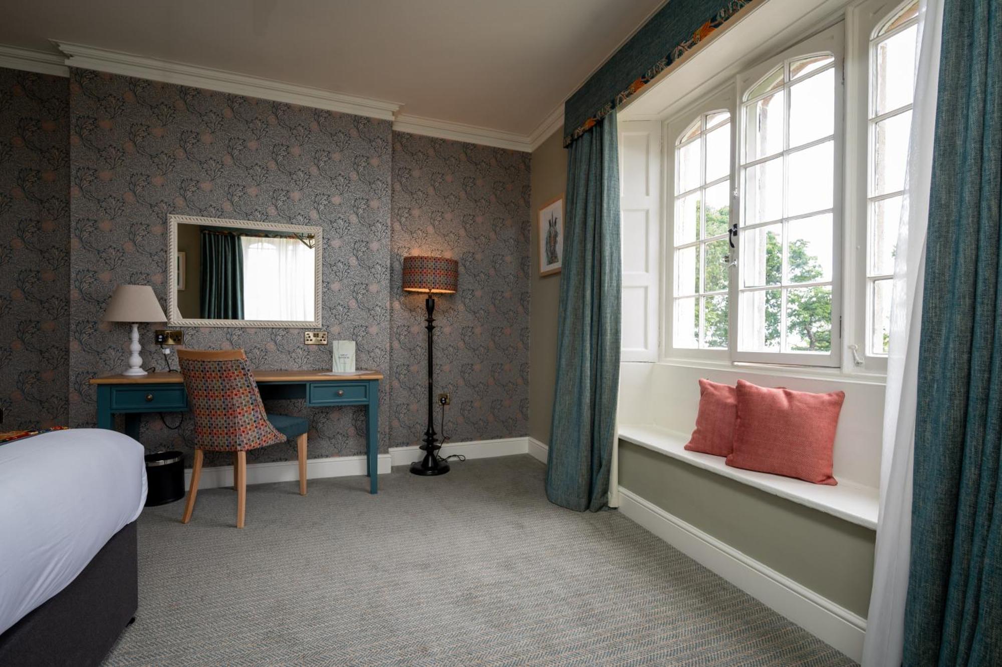 The Royal By Chef & Brewer Collection Bristol